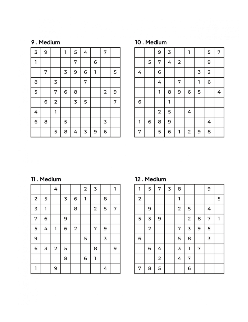 500 MEDIUM Sudoku Puzzles - 4 Per Page - Large Print - Solutions Included